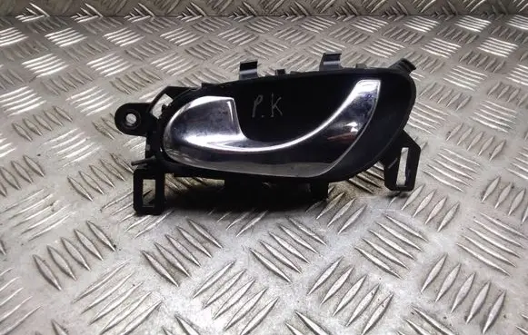 Nissan Qashqai Front door interior handle 806714EA0A