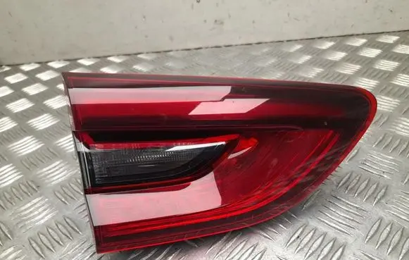 Rear/tail lights