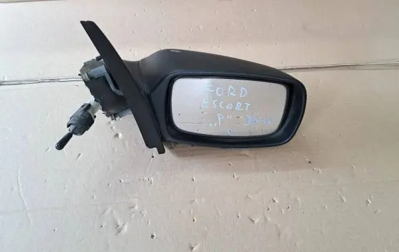 Ford Escort Manual wing mirror 