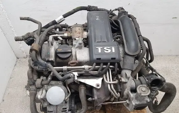Volkswagen Golf VI Engine CBZ 03F103019L