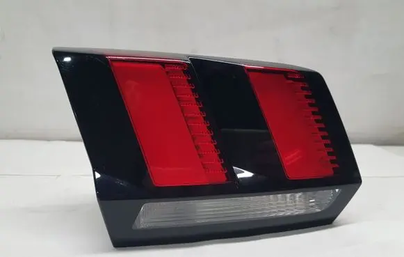 Peugeot 3008 II Tailgate rear/tail lights 9810477880