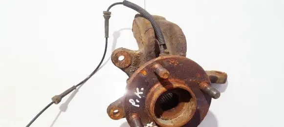 Mazda 2 Front wheel hub
