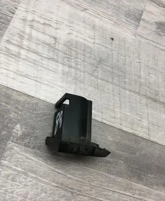 Volkswagen PASSAT B8 Front door handle cover 