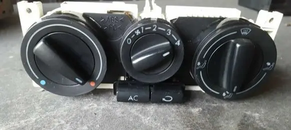 Volkswagen Golf IV Climate control unit 1J0820045F