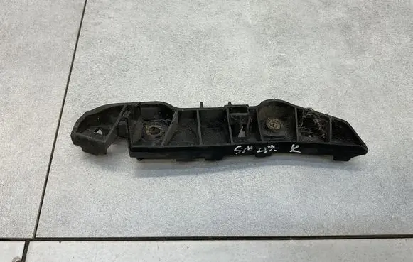 Ford S-MAX Fender mounting bracket 6M2117D959