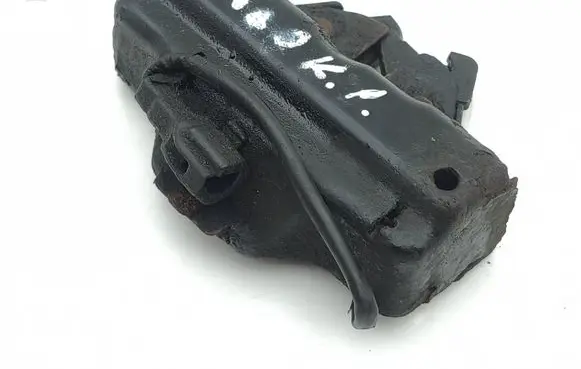 Lexus IS 220D-250-350 Engine bonnet/hood lock/catch