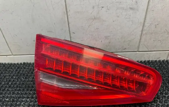 Audi A4 S4 B8 8K Rear/tail lights 01091701 8K5945093AC