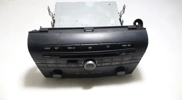 Mazda 3 I Radio/GPS head unit trim 