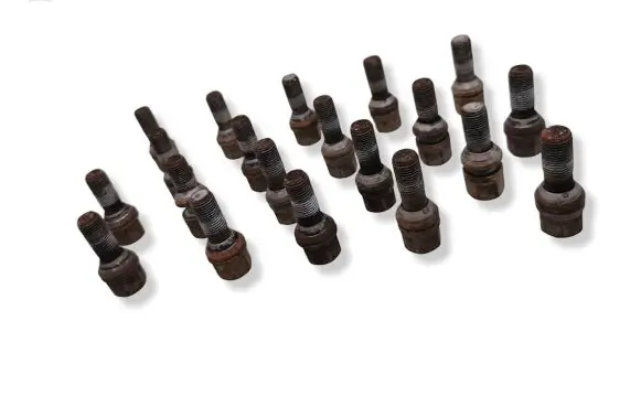 Peugeot 308 Nuts/bolts 