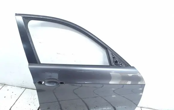 BMW 3 E90 E91 Front door 