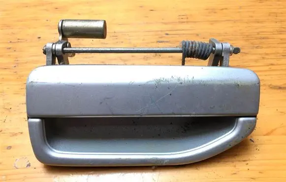 Subaru Legacy Rear door exterior handle