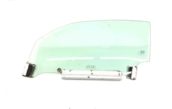 Jaguar XK8 - XKR Front door window/glass (coupe) GJA1001BG