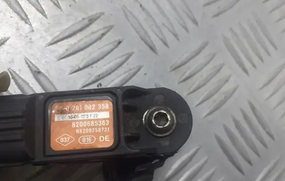 Renault Scenic II - Grand scenic II Air pressure sensor 82000685363