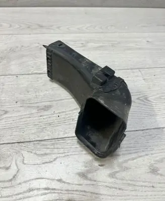 BMW 4 F32 F33 Air intake duct part 7597585 70516898 10737810