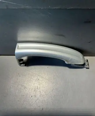 Audi Q7 4L Front door exterior handle 4L0837205
