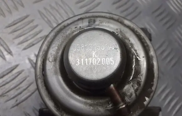 Skoda Octavia Mk2 (1Z) EGR valve 0138129637D