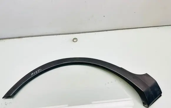 Volkswagen Cross Polo Rear arch trim 6Q0853086c