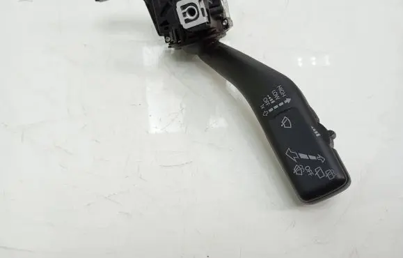 Skoda Octavia Mk2 (1Z) Wiper control stalk 1K0953519H 01203514 20351492210329