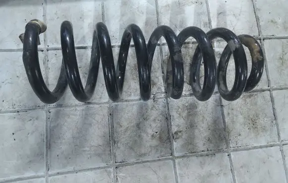 Peugeot 607 Rear coil spring