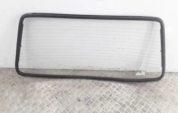 Audi 80 90 B2 Rear windscreen/windshield window 43R001010