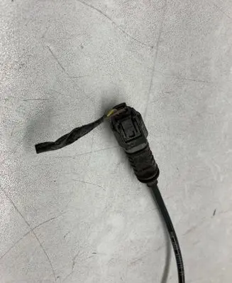 BMW 3 F30 F35 F31 Brake pads wear sensor 6792292