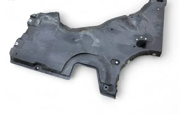 BMW M5 F90 Fuel tank bottom protection 8060096 74850613