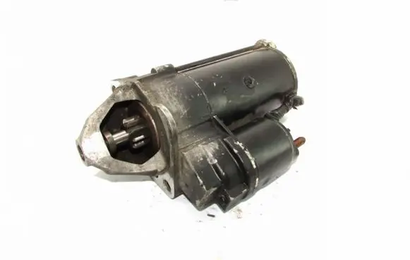 Skoda Octavia Mk1 (1U) Starter motor 068911024E