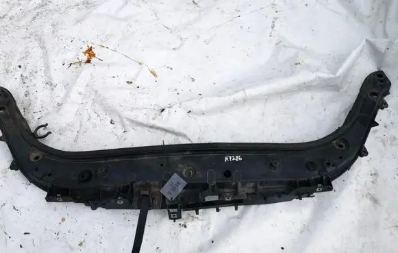 Renault Scenic II - Grand scenic II Radiator support slam panel 8200140478