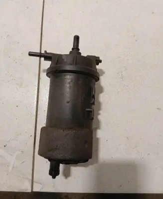 Opel Movano B Fuel filter housing 8201102931 6610422720 FC612C519