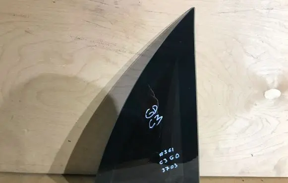 Citroen C3 Rear side window AS2