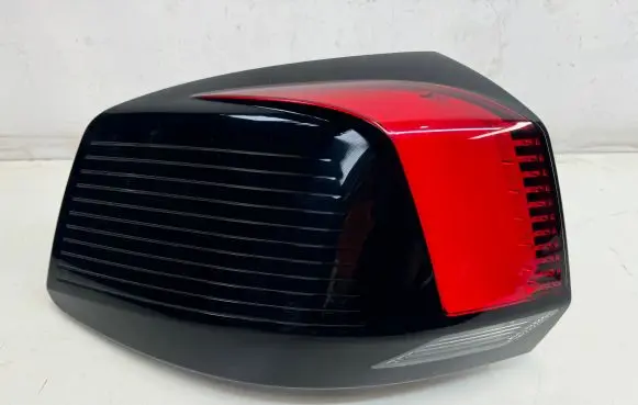 Peugeot 5008 II Rear/tail lights 9811028080
