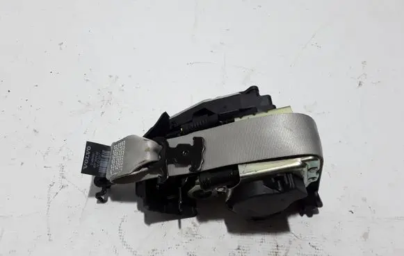 Volvo S90, V90 Front seatbelt 31484561