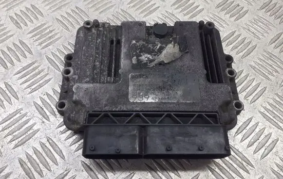 Alfa Romeo 159 Engine control unit/module ECU 51812906