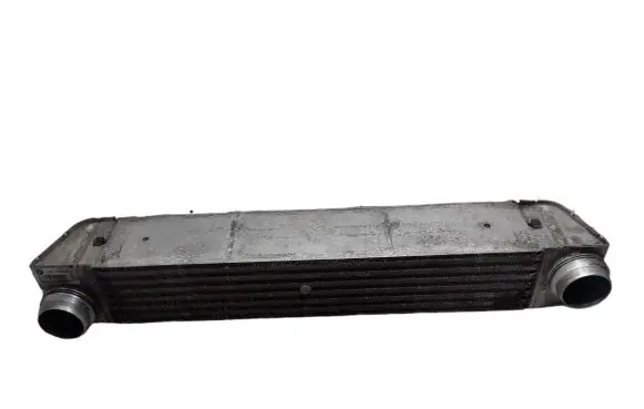 BMW 5 E60 E61 Intercooler radiator 17517795823