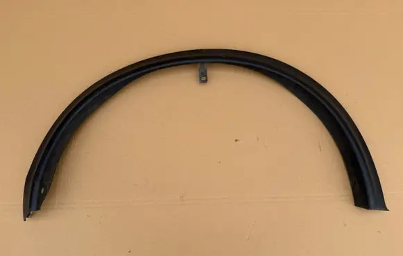 Nissan Juke I F15 Front arch trim 638611KA6A