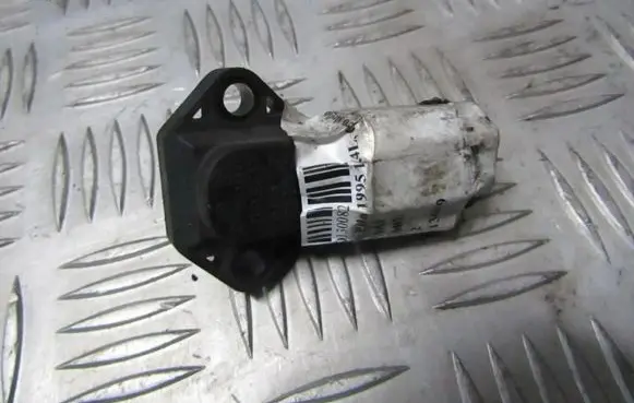 Volkswagen Polo III 6N 6N2 6NF Air pressure sensor 0261230011 030906051a