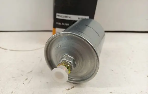 Mercedes-Benz S W126 Fuel filter 0024774501 0024770801 9F0055