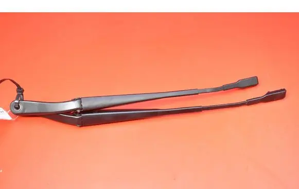 Dacia Duster Front wiper blade arm 288816714R