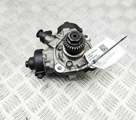Jeep Grand Cherokee Mechanical fuel pump 35022143F 0445010696
