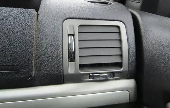 Opel Vectra C Dash center air vent grill 
