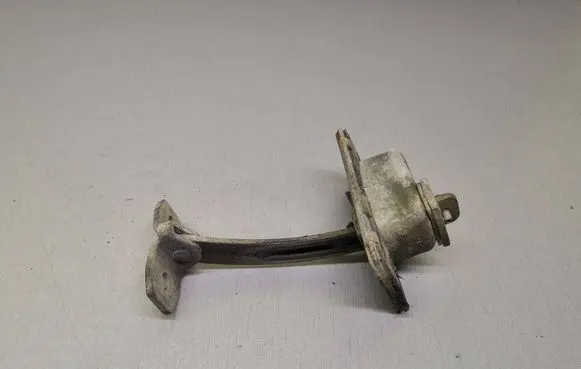 Mercedes-Benz Vito Viano W638 Front door check strap stopper A6387200316