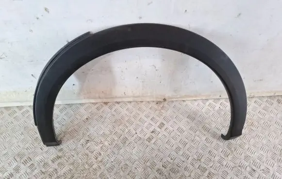 Peugeot 3008 III Rear arch trim 9840246180