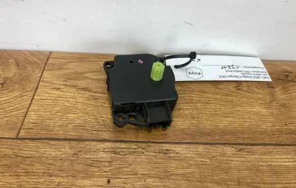 Dodge Charger Air flap motor/actuator 545250008PIN 545250008