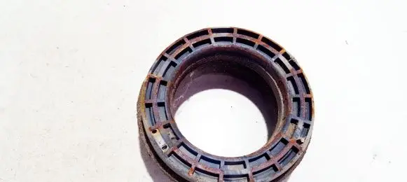 Lancia Phedra Coil spring mount 