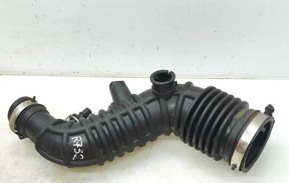 Nissan Qashqai Turbo air intake inlet pipe/hose 
