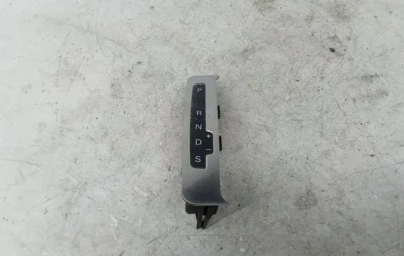 Audi A6 S6 C6 4F Gear shift selector indicator 4F1713463B