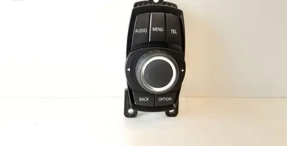 BMW 3 F30 F35 F31 Head unit multimedia control ZE926170403 033623101