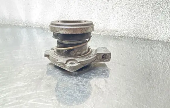 Opel Insignia A clutch release bearing 55563647