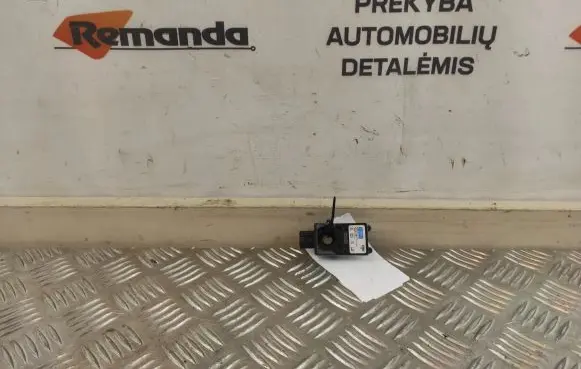 Honda CR-V Airbag deployment crash/impact sensor 77970