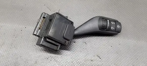 Ford Focus Fog light switch 4m5t-17a553-bc